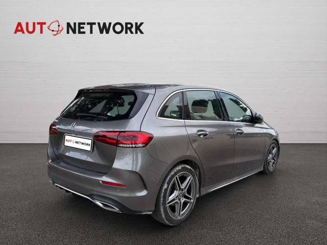 Mercedes-Benz B 180 d Automatic Premium - foto 4 di 4