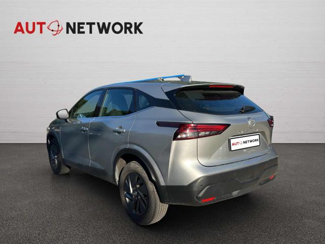 Nissan Qashqai MHEV 140 CV Business - foto 2 di 4