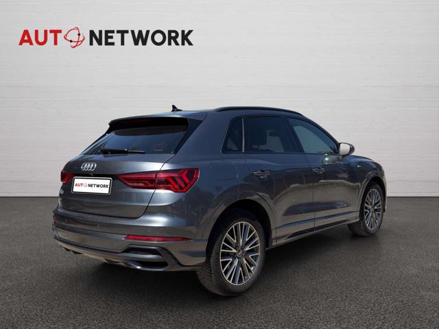 Audi Q3 35 TDI S line edition - foto 2 di 4