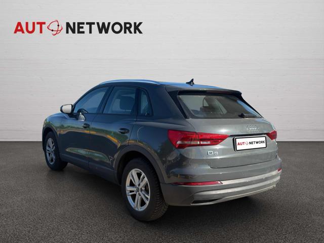 Audi Q3 35 TDI quattro Business S Tronic - foto 4 di 4