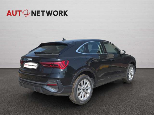 Audi Q3 45 TFSI e S tronic Business - foto 4 di 4