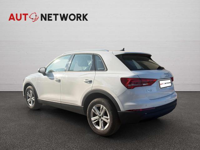 Audi Q3 45 TFSI e S tronic Business - foto 4 di 4