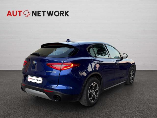 Alfa Romeo Stelvio 2.2 Turbodiesel 190 CV AT8 Q4 Super Business - foto 2 di 14