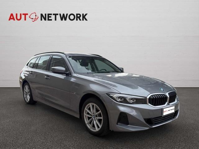 BMW 320 e Touring - foto 3 di 4