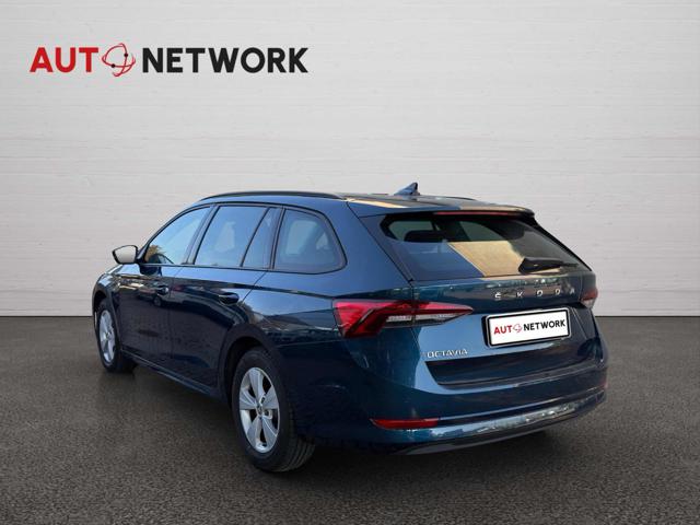 Skoda Octavia 2.0 TDI EVO SCR DSG Wagon Executive 110 kw - foto 4 di 4