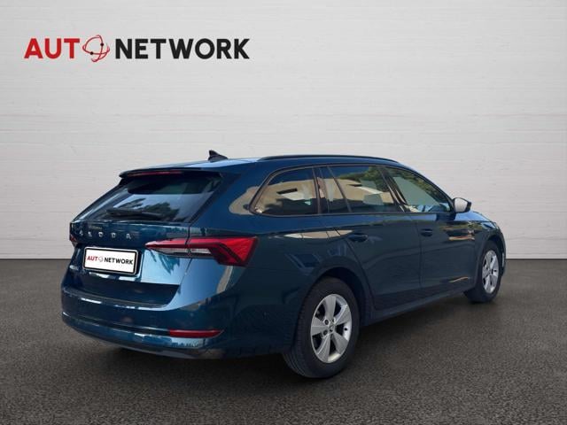 Skoda Octavia 2.0 TDI EVO SCR DSG Wagon Executive 110 kw - foto 2 di 4