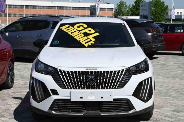 Peugeot 2008 PureTech 100 S&S Allure GPL - foto 2 di 4