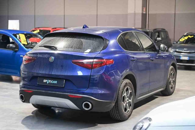 Alfa Romeo Stelvio 2.2 Turbodiesel 190 CV AT8 Q4 Business - foto 3 di 4