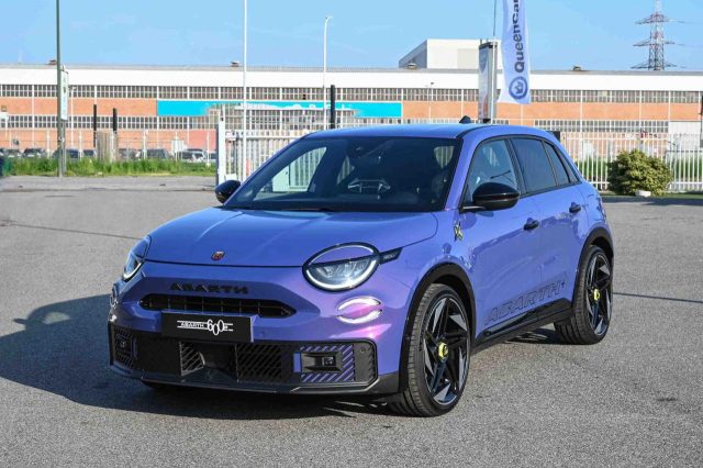 Abarth 600e Scorpionissima nuovo a PIANEZZA