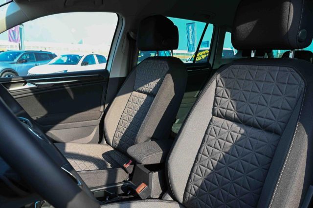 Volkswagen Tiguan 1.5 TSI 150cv DSG Life, del 2022, in vendita a Pianezza (TO)