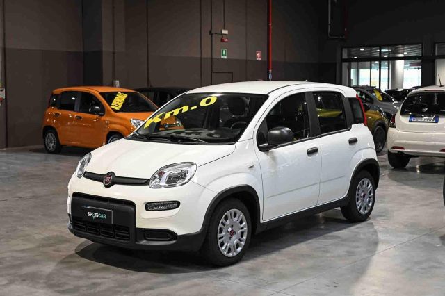 Fiat Panda Hybrid 1.0 70cv km 0 a PIANEZZA