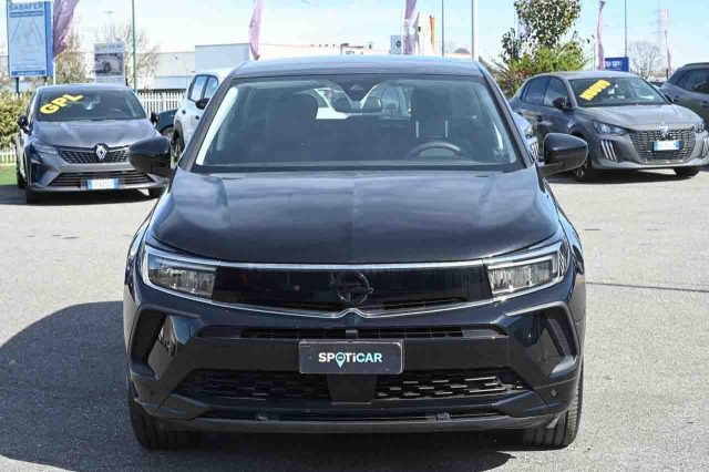 Opel Grandland 1.2 Turbo 130 CV GS - foto 2 di 4