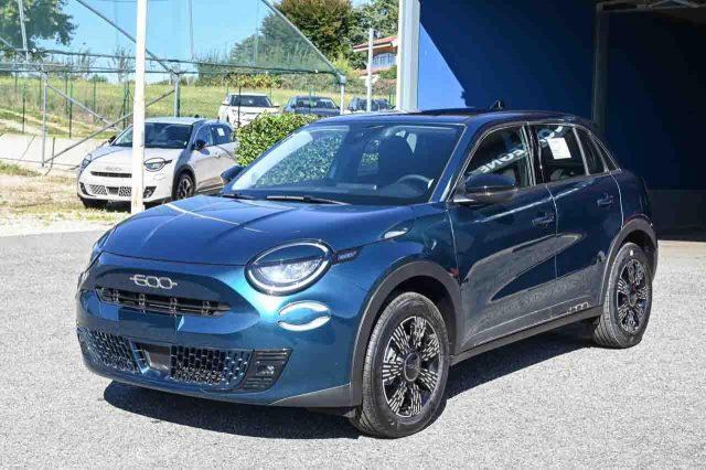 Fiat 600 Hybrid 110 CV DCT MHEV Pop km 0 a PIANEZZA