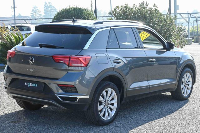 Volkswagen T-Roc 1.5 TSI DSG Advanced BlueMotion Technology - foto 3 di 4