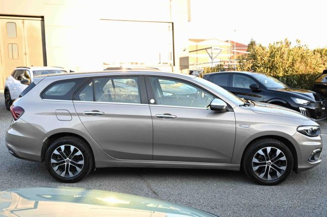 Fiat Tipo 1.6 Mjt S&S DCT SW Lounge - foto 4 di 4