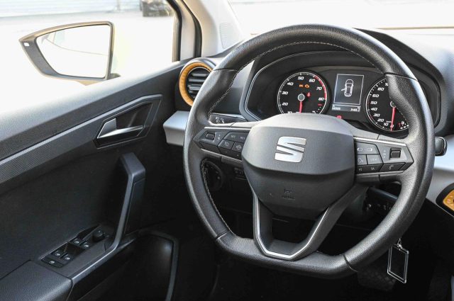 SEAT Arona 1.0 EcoTSI 110 CV DSG Style, del 2023, 49.393 km, in vendita a Pianezza (TO)