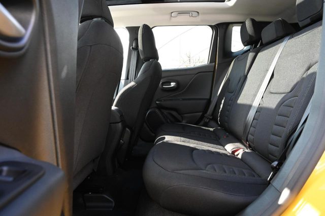 Jeep Renegade 1.3 T4 240cv PHEV 4xe AT6 North Star, del 2026, in vendita a Pianezza (TO)