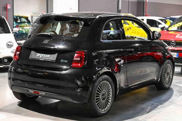 Fiat 500e Icon Berlin 320 - foto 3 di 4