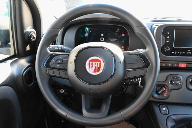 Fiat Panda 1.0 FireFly S&S Hybrid Pandina km 0 a PIANEZZA