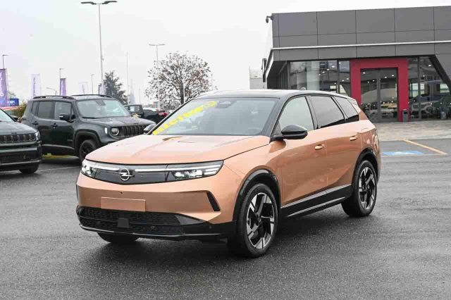 Opel Grandland Electric Full Electric 213cv 73kWh GS Auto nuovo a PIANEZZA