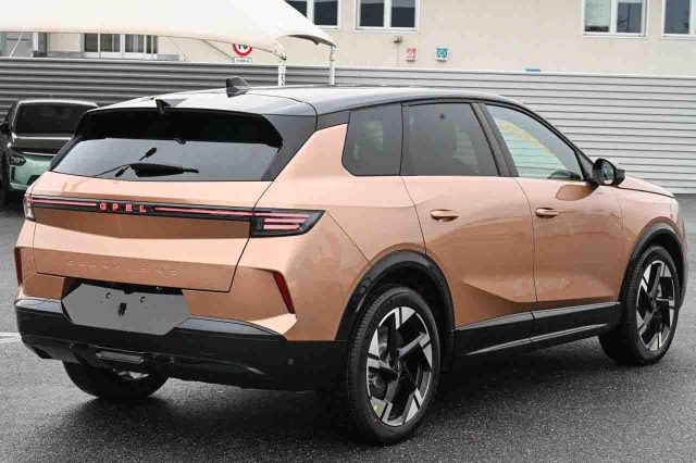 Opel Grandland Electric Full Electric 213cv 73kWh GS Auto - foto 3 di 4