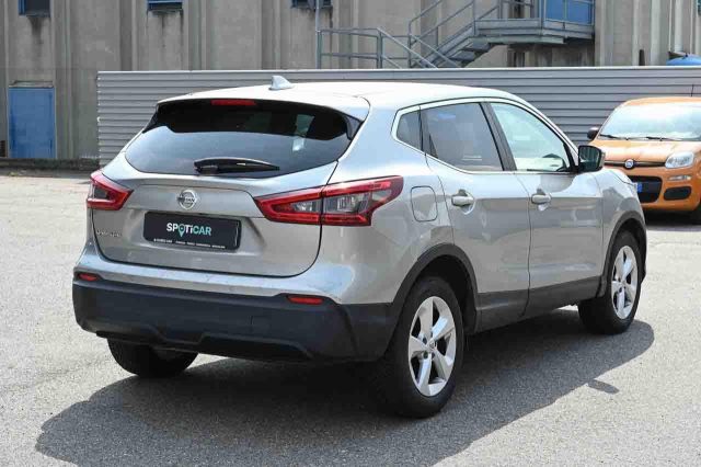 Nissan Qashqai 1.3 DIG-T 160 CV DCT Tekna - foto 3 di 4