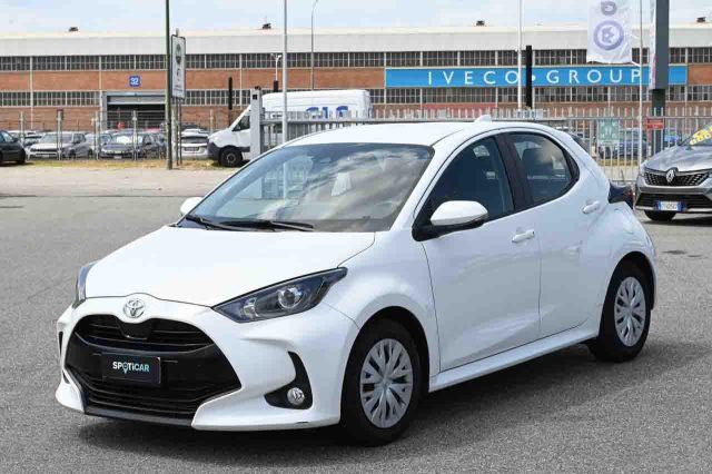 Toyota Yaris 1.0 5 porte Active usato a PIANEZZA