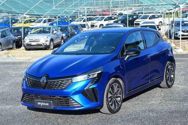 Renault Clio TCe 90 CV Techno usato a PIANEZZA