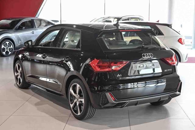 Audi A1 SPB 30 TFSI S tronic S line edition - foto 4 di 4