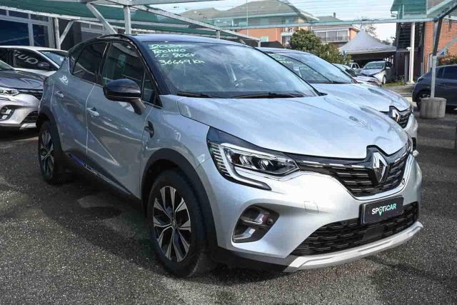Renault Captur TCe 90 CV Techno - foto 2 di 4