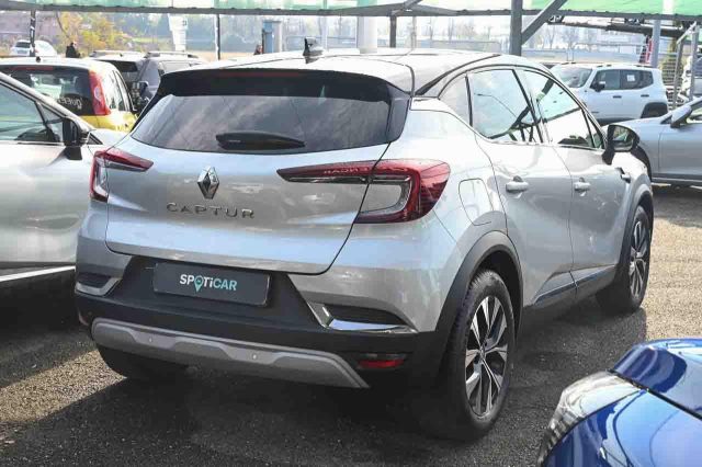 Renault Captur TCe 90 CV Techno - foto 3 di 4