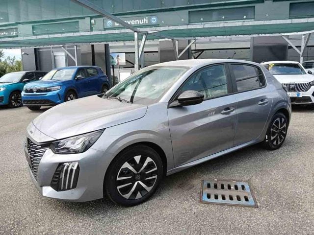 Peugeot 208 Business Hybrid 110 e-DCS6 auto nuovo a PIANEZZA