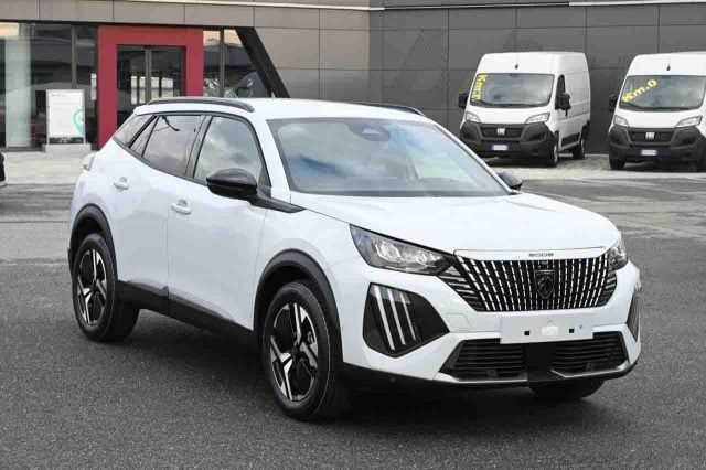 Peugeot 2008 PureTech 100 S&S Allure - foto 2 di 4