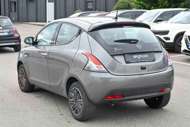 Lancia Ypsilon 1.0 FireFly 5 porte S&S Hybrid Gold Plus - foto 4 di 4