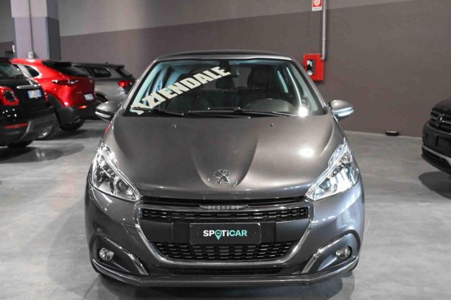 Peugeot 208 PureTech 82cv Signature SKY GPL - foto 2 di 4