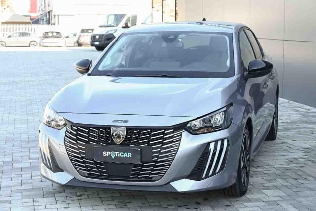 Peugeot 208 PureTech 100cv Allure GPL, del 2025, 13.515 km, in vendita a Pianezza (TO)