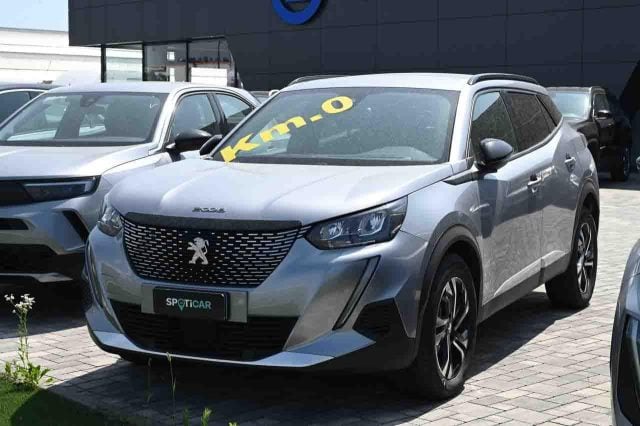 Peugeot 2008 PureTech 100 S&S Allure GPL, del 2023, in vendita a Pianezza (TO)