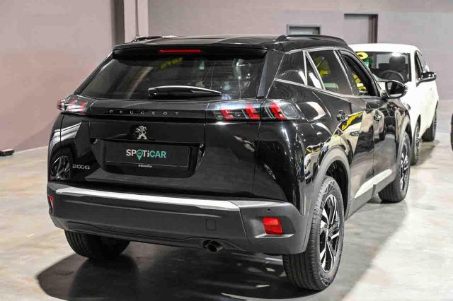 Peugeot 2008 PureTech 100 S&S Allure Pack GPL - foto 3 di 4
