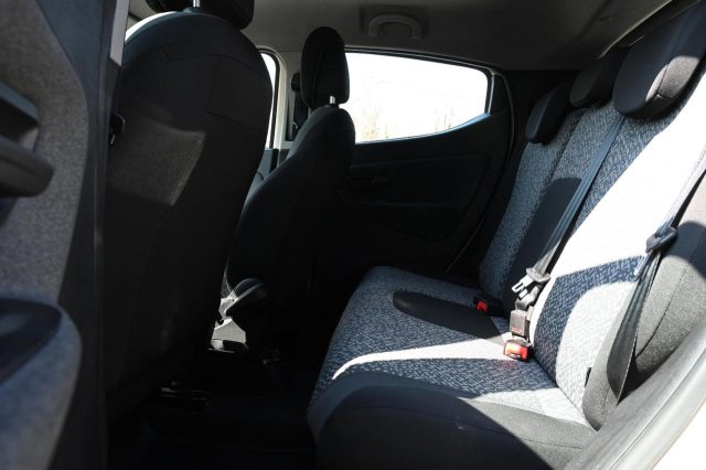 Lancia Ypsilon 1.0 FireFly S&S Hybrid Silver usato a PIANEZZA