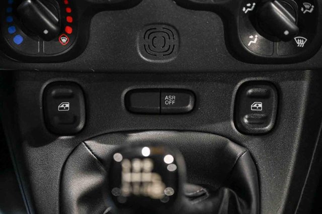 Fiat Panda 1.0 Firefly S&S Hybrid Easy usato a PIANEZZA