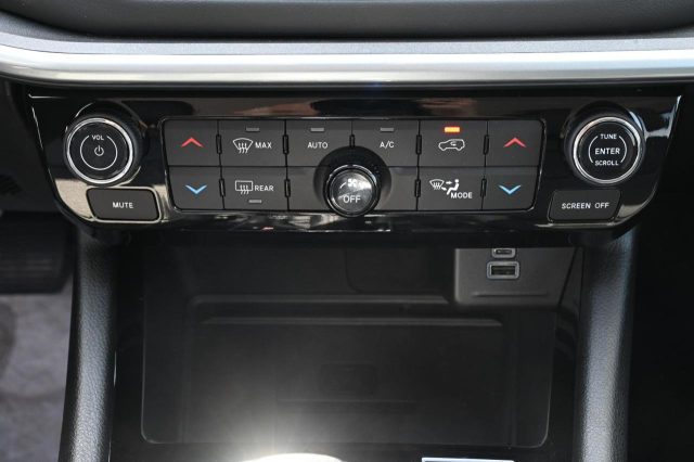 Jeep Compass 1.5 Turbo T4 130 CV MHEV 2WD Limited, del 2022, in vendita a Pianezza (TO)