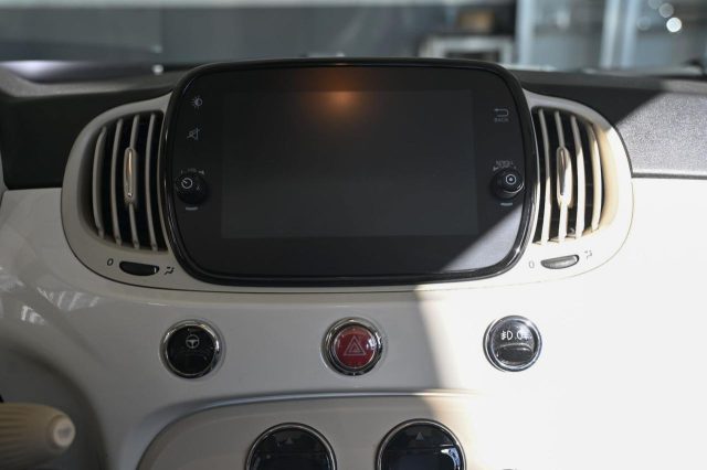 Fiat 500 1.0 Hybrid Dolcevita, del 2022, 77.990 km, in vendita a Pianezza (TO)