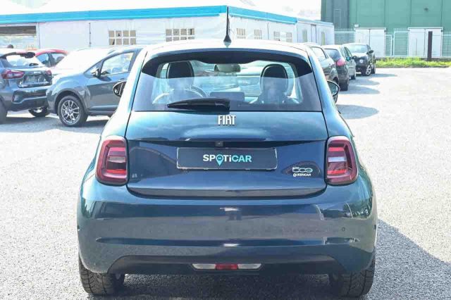 Fiat 500e Berlina 42 kWh Icon, del 2020, 76.342 km, in vendita a Pianezza (TO)