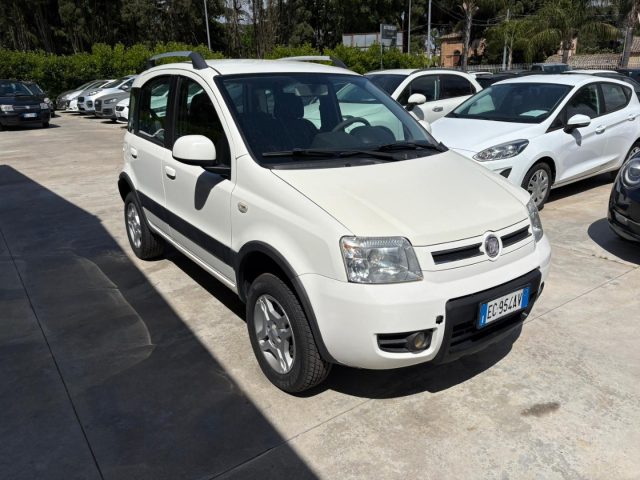 Fiat Panda 1.3 MJT 16V 4x4 Climbing - foto 3 di 4