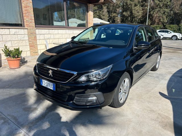 Peugeot 308 BlueHDi 130 S&S EAT6 SW Business usato a CALTAGIRONE