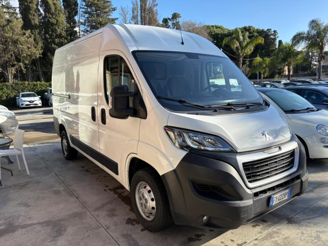 Peugeot Boxer 335 2.0 BlueHDi 130CV - foto 3 di 4
