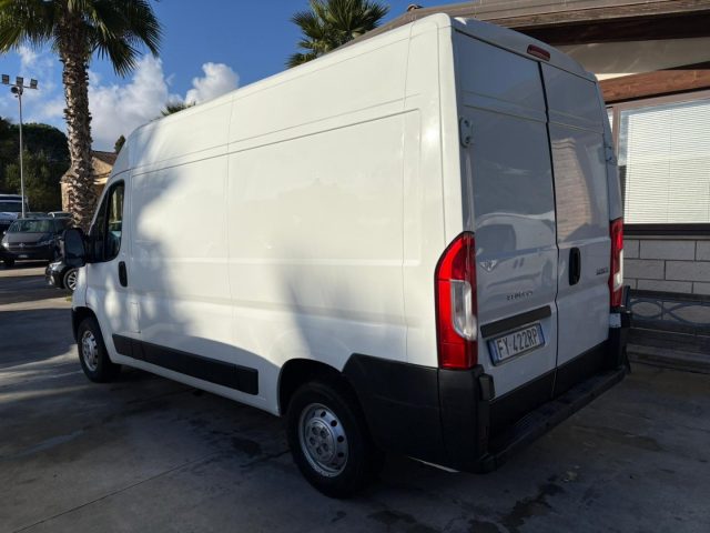 Peugeot Boxer 335 2.0 BlueHDi 130CV - foto 1 di 4
