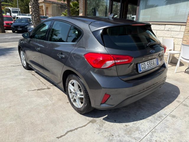 Ford Focus 1.5 EcoBlue 120 CV 5p. Business - foto 4 di 17