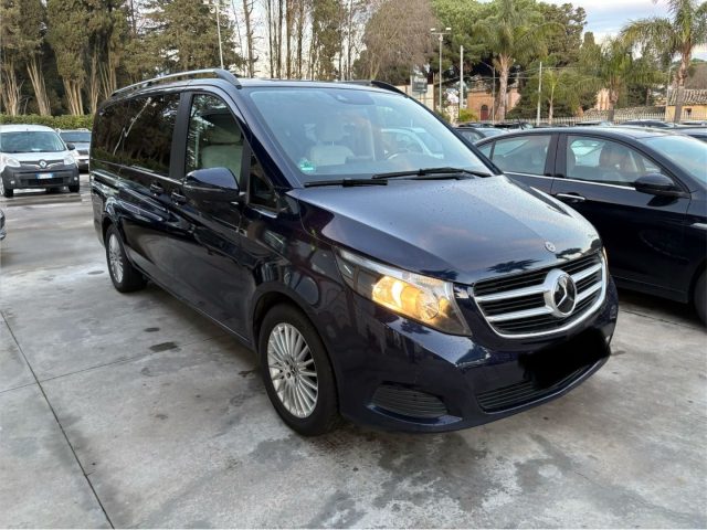 Mercedes-Benz V 220 d Automatic 4Matic Executive Business Long - foto 3 di 4