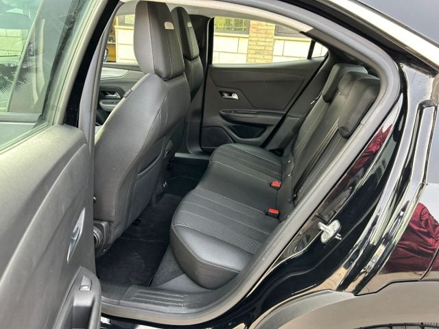 Opel Mokka 1.5 diesel Elegance, del 2022, 60.000 km, in vendita a Caltagirone (CT)